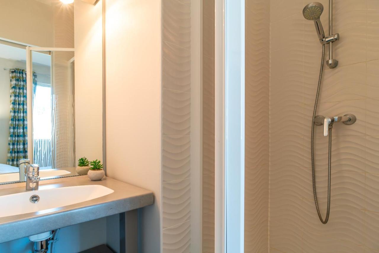 Les Thermes 408 - Appt Pour 4 Avec Piscine Partagee Concarneau Extérieur photo